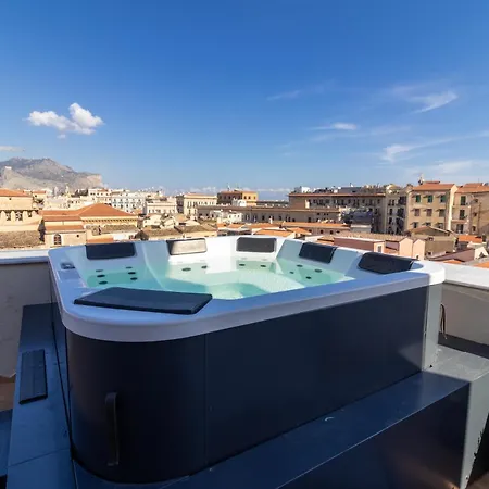 Ξενοδοχείο Palazzo Balsamo Boutique 4*