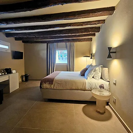 Hotel Palazzo Balsamo Boutique 4*