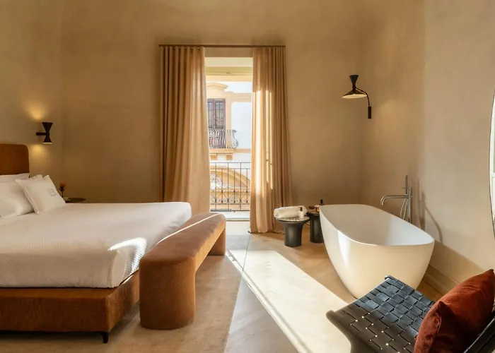 Palazzo Balsamo Boutique Hotel 4*